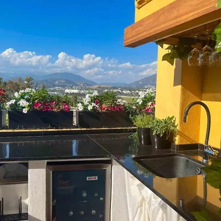62 - Penthouse In Los Almendros With Fantastic Vie Marbella Exterior photo