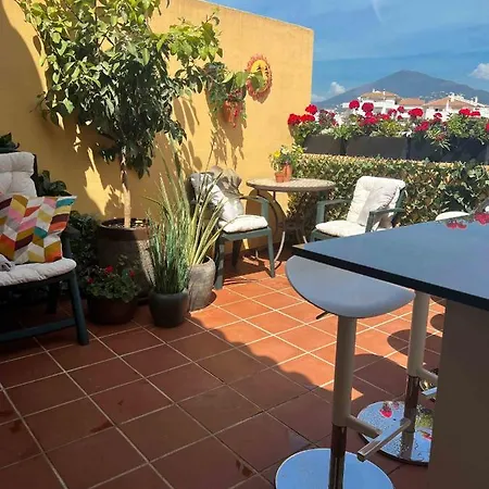 62 - Penthouse In Los Almendros With Fantastic Vie Marbella Exterior photo