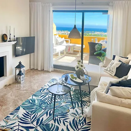 62 - Penthouse In Los Almendros With Fantastic Vie Marbella Exterior photo