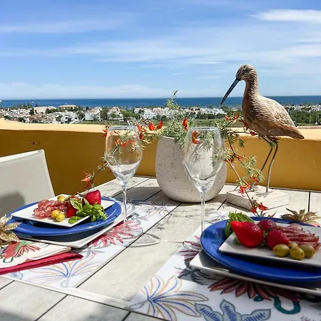62 - Penthouse In Los Almendros With Fantastic Vie Marbella Exterior photo