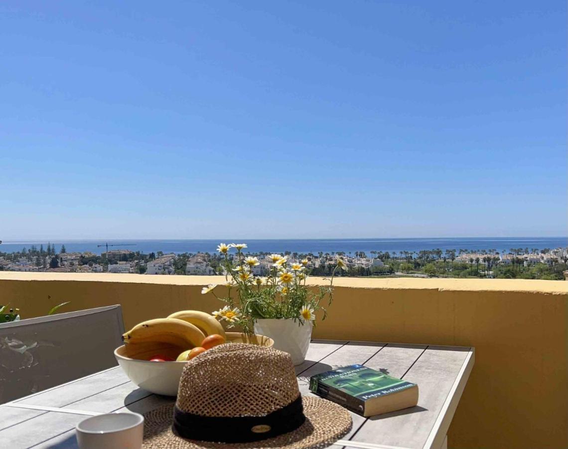 Apartment 62 - Penthouse In Almendros With Fantastic Vie
